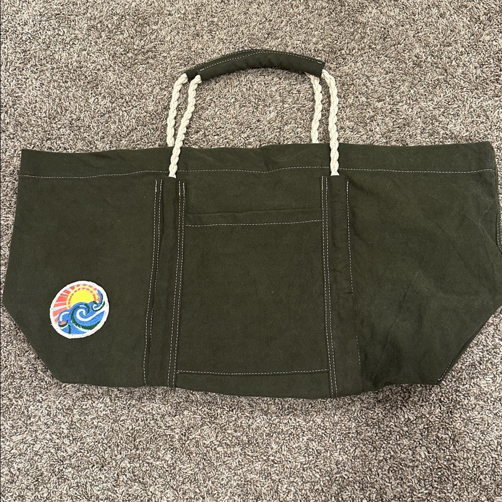 Free People Been There Patch Badge Olive Green Canvas Tote Bag - Picture 6 of 7